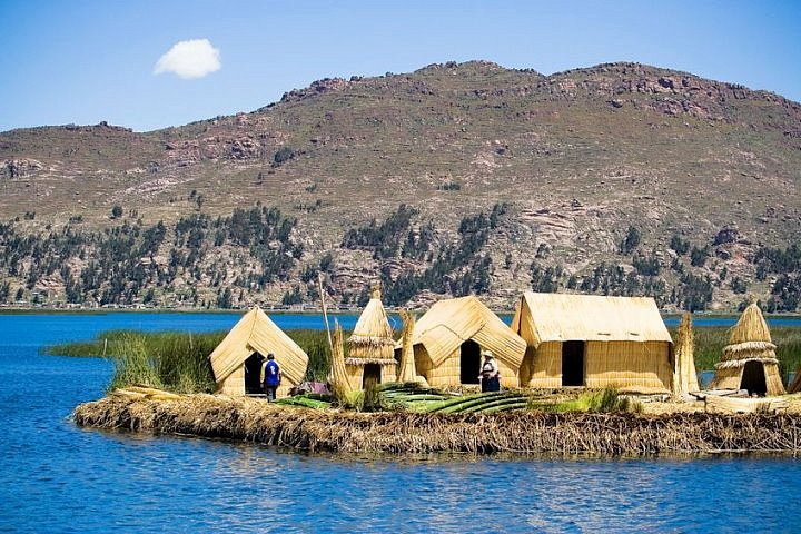 Uros Islands, Lake Titicaca, Peru