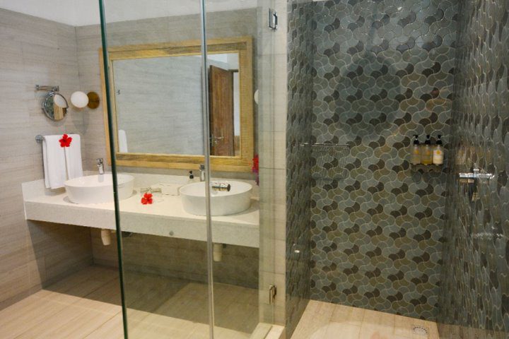 Neptune Pwani Beach Resort & Spa | Deluxe Garden Side Suite Neptune Pwani Beach Resort & Spa, Deluxe Garden Side Suite