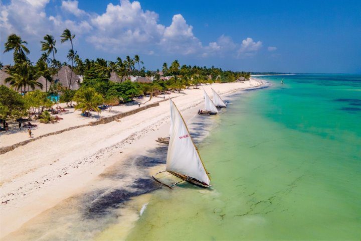 Neptune Pwani Beach Resort & Spa | Windsurfing Neptune Pwani Beach Resort & Spa, Windsurfing