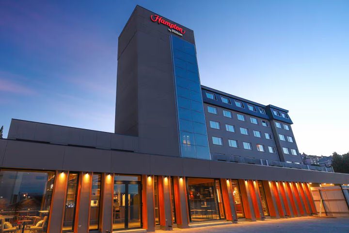 Hampton by Hilton Bariloche, Bariloche, Argentina